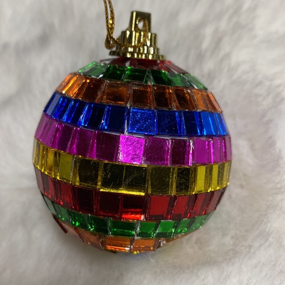 Vintage 12 rainbow mirror ball Christmas ornaments new - Picture 6 of 12